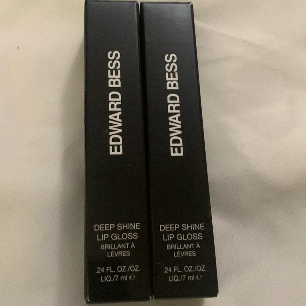 EDWARD BESS LIP 💋 GLOSS